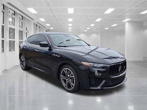2023 Maserati Levante Modena