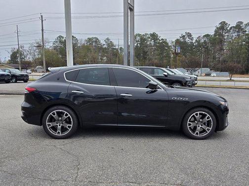 2023 Maserati Levante Modena