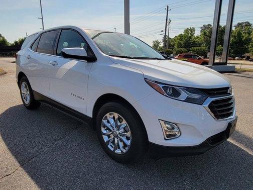 Photo 3 of 28 of 2020 Chevrolet Equinox 1LT