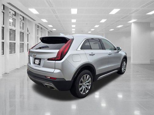 2020 Cadillac XT4 Premium Luxury