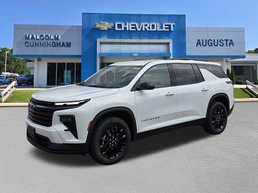 Summit White 2026 Chevrolet Traverse LT