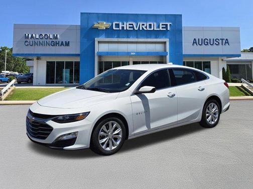 Summit White 2025 Chevrolet Malibu FWD 1LT