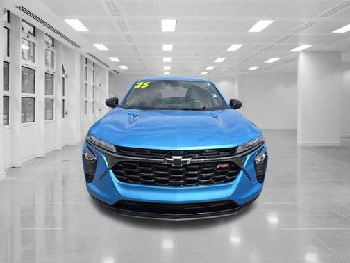 2025 Chevrolet Trax FWD 1RS