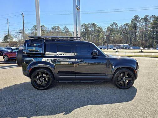 2024 Land Rover Defender 110 P400 S