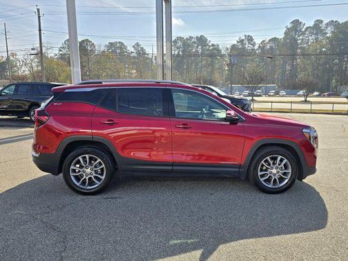 2022 GMC Terrain SLT