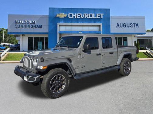 2022 Jeep Gladiator Overland