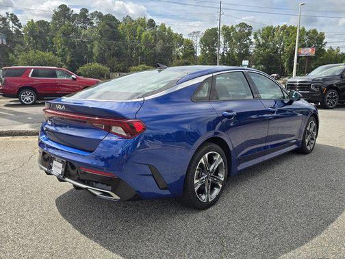 2022 Kia K5 EX