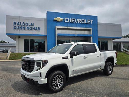 2023 GMC Sierra 1500 AT4