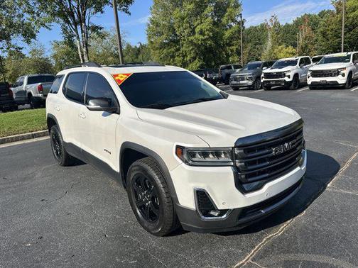2022 GMC Acadia AWD AT4