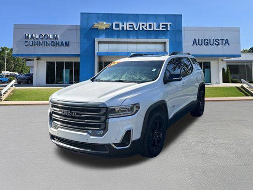2022 GMC Acadia AWD AT4