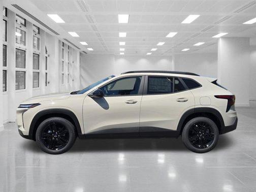 White Sands 2026 Chevrolet Trax FWD ACTIV