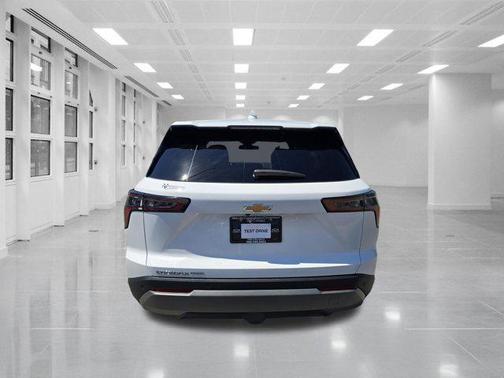 Summit White 2025 Chevrolet Equinox 1LT