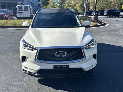2022 INFINITI QX50 LUXE AWD