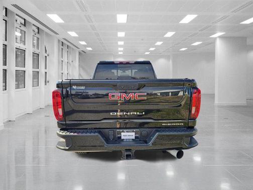 2022 GMC Sierra 2500 Denali
