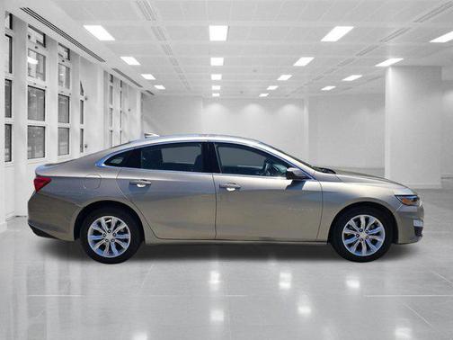 Mineral Gray Metallic 2023 Chevrolet Malibu FWD 1LT