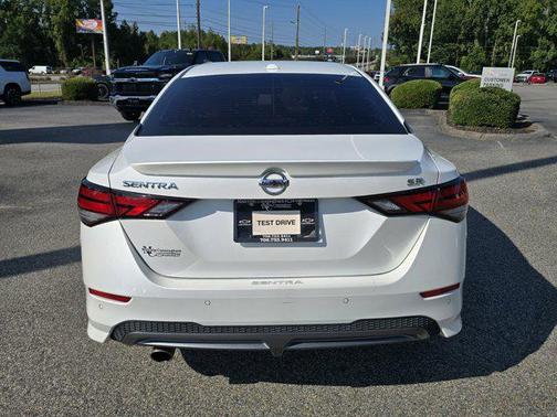 2022 Nissan Sentra SR
