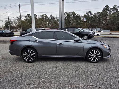 2022 Nissan Altima Platinum Intelligent AWD