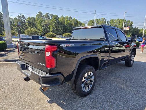 2024 Chevrolet Silverado 2500 Custom