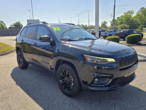 2023 Jeep Cherokee Altitude
