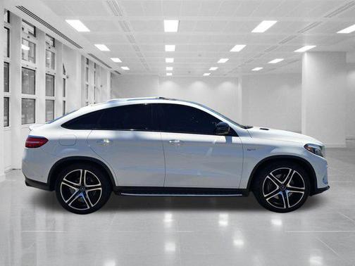 Polar White 2019 Mercedes-Benz AMG GLE 43 Coupe 4MATIC
