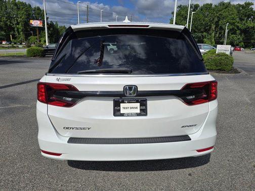 2023 Honda Odyssey Sport