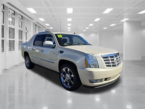 2013 Cadillac Escalade EXT Premium