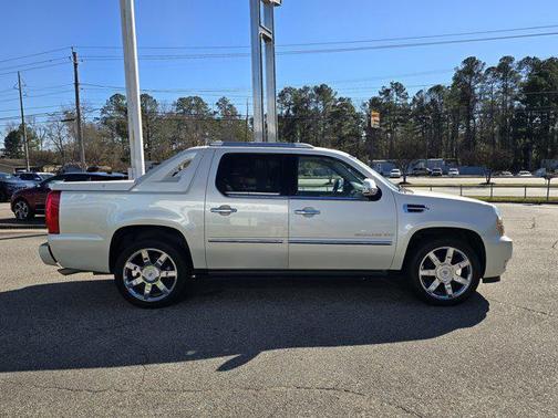 2013 Cadillac Escalade EXT Premium