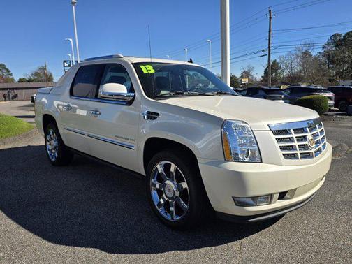 2013 Cadillac Escalade EXT Premium