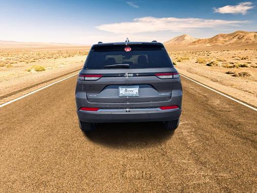2025 Jeep Grand Cherokee Laredo X