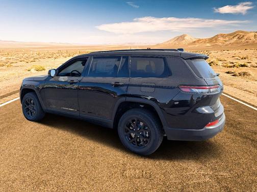 2025 Jeep Grand Cherokee L Laredo