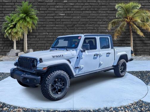 2026 Jeep Gladiator Willys 4x4
