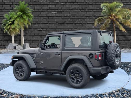 Granite Crystal Metallic Clearcoat 2026 Jeep Wrangler Sport