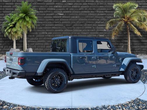 Anvil Clearcoat 2026 Jeep Gladiator Willys 4x4