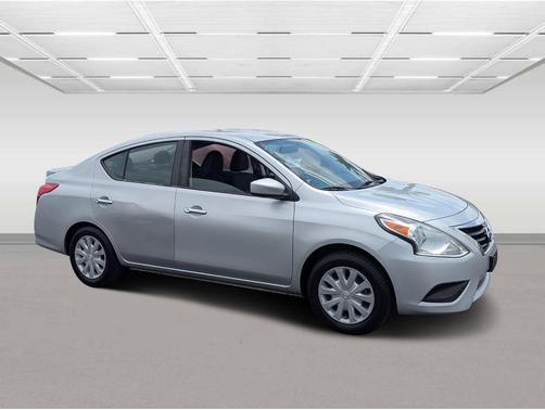 2015 Nissan Versa 1.6 SV