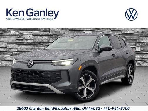 2025 Volkswagen Tiguan 2.0T SE 4MOTION