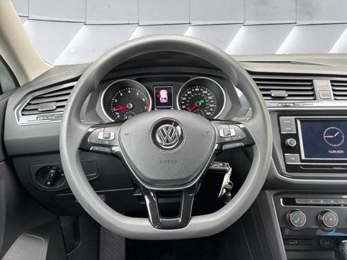 2019 Volkswagen Tiguan 2.0T S