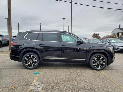 2026 Volkswagen Atlas 2.0T SEL Premium R-Line 4MOTION