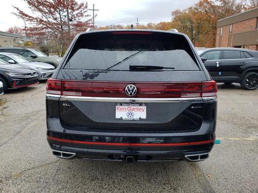 2026 Volkswagen Atlas 2.0T SEL Premium R-Line 4MOTION