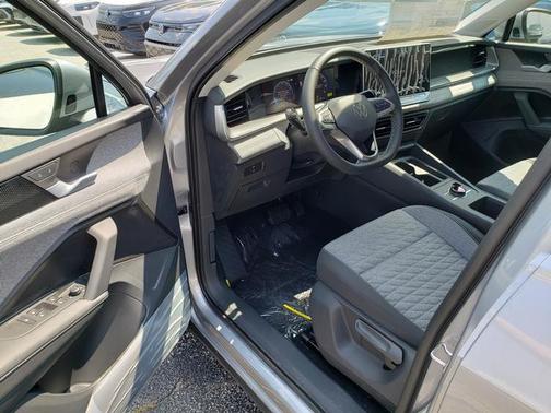 2025 Volkswagen Tiguan 2.0T S 4MOTION
