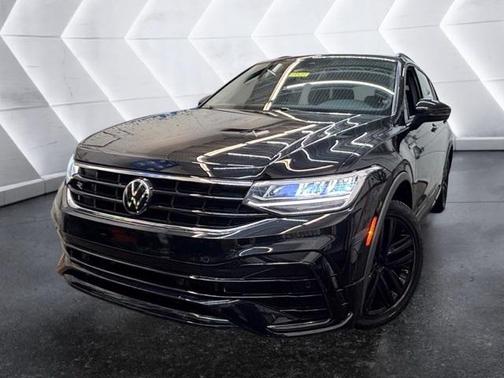 2022 Volkswagen Tiguan 2.0T SE R-Line Black 4MOTION