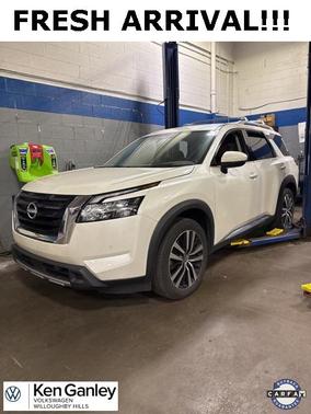 2023 Nissan Pathfinder Platinum 4WD