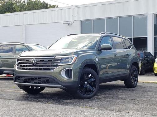 2026 Volkswagen Atlas 2.0T SE w/Technology 4MOTION