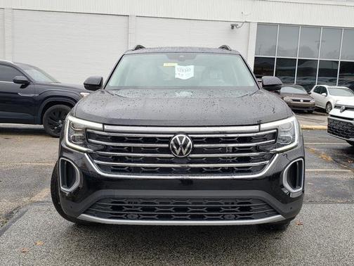 2026 Volkswagen Atlas 2.0T SE w/Technology 4MOTION