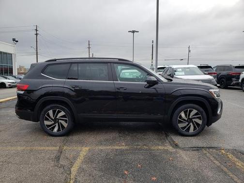 2026 Volkswagen Atlas 2.0T SE w/Technology 4MOTION