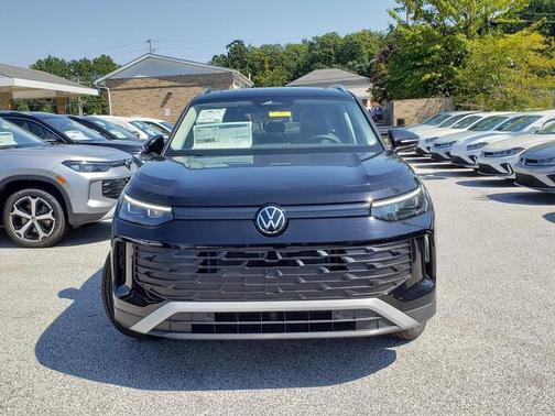 2025 Volkswagen Tiguan 2.0T SE 4MOTION