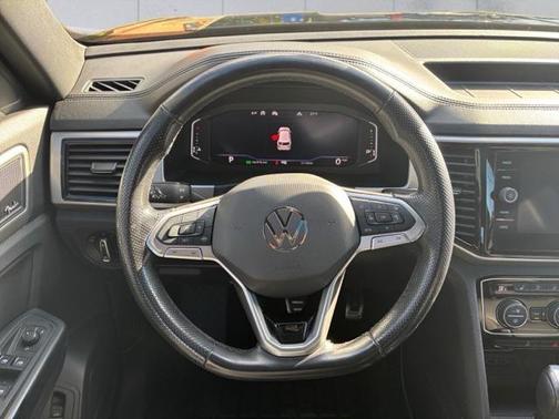 2020 Volkswagen Atlas Cross Sport 3.6L V6 SEL Premium R-Line