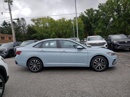 2026 Volkswagen Jetta 1.4T SE