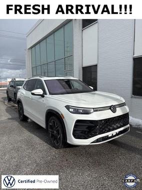 2025 Volkswagen Tiguan 2.0T SEL R-Line 4MOTION