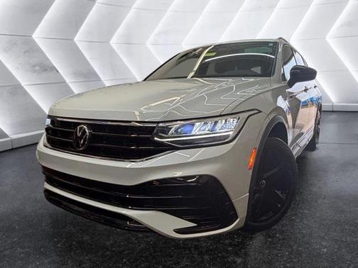 2023 Volkswagen Tiguan 2.0T SE R-Line Black 4MOTION