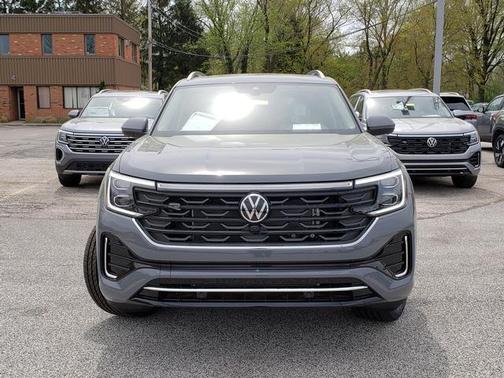 2025 Volkswagen Atlas 2.0T SEL Premium R-Line 4MOTION